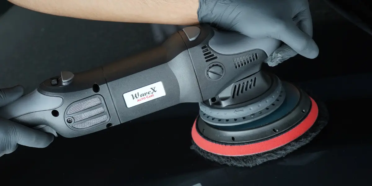 Read more about the article How to Choose the Right Car Polisher for Your Detailing Studio